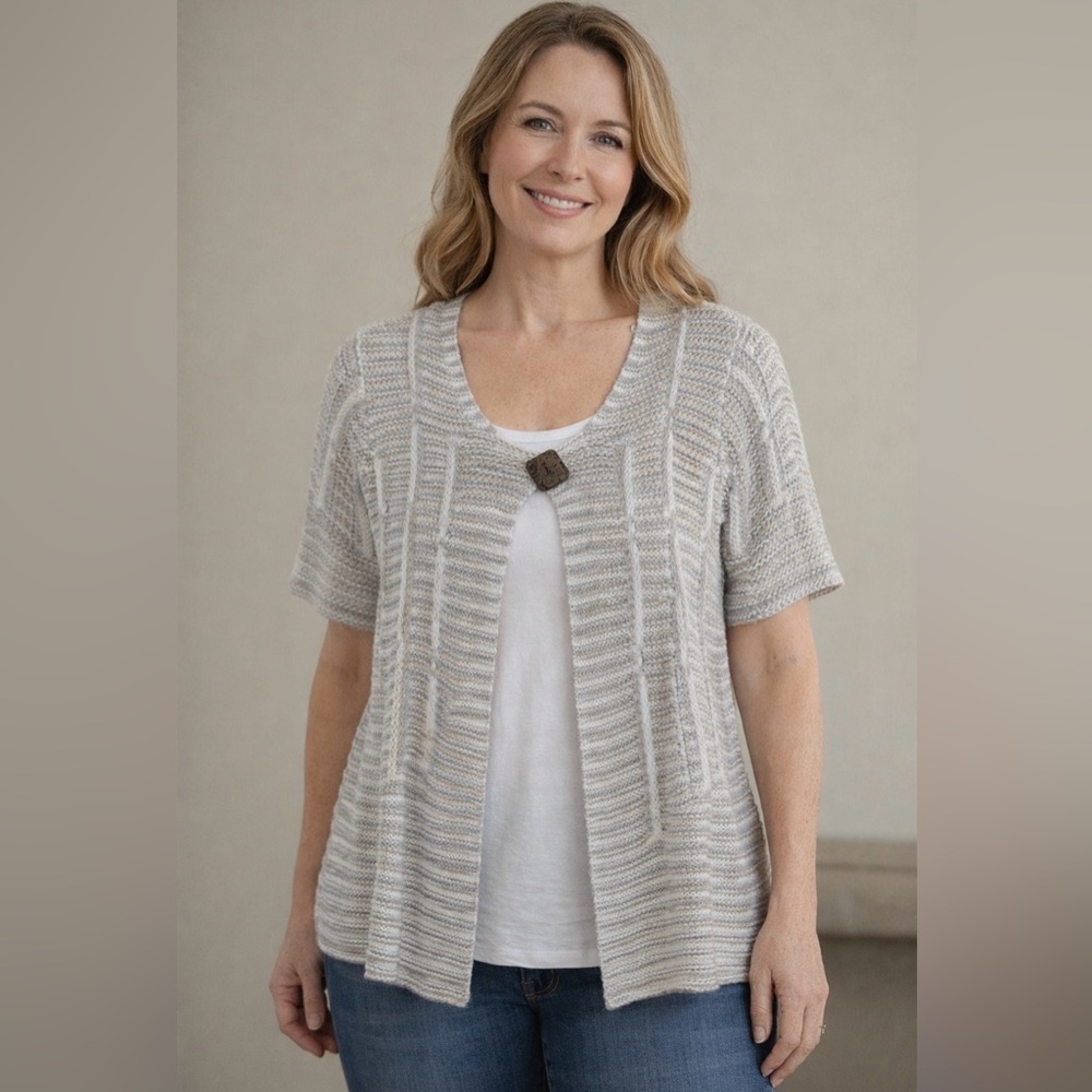 Lana Lee vintage crocheted open knit button top